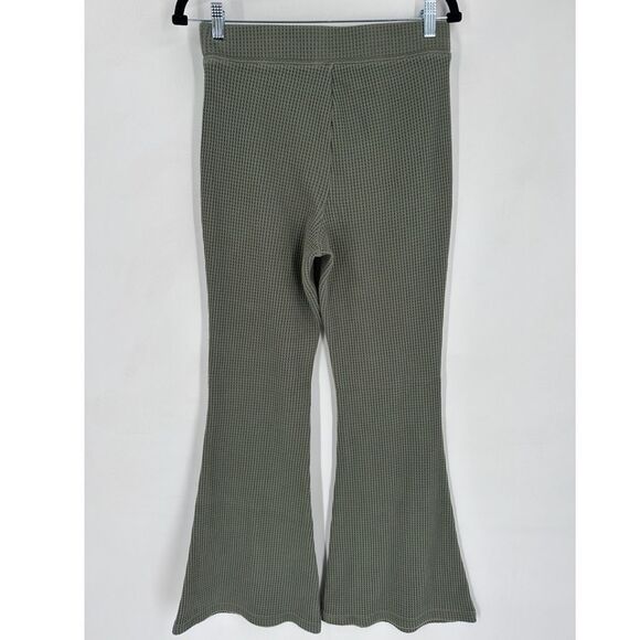 Aerie Women’s Waffle Hi Waisted Flare Leg Pants Green Size Medium Pull on Lounge - Picture 2 of 14